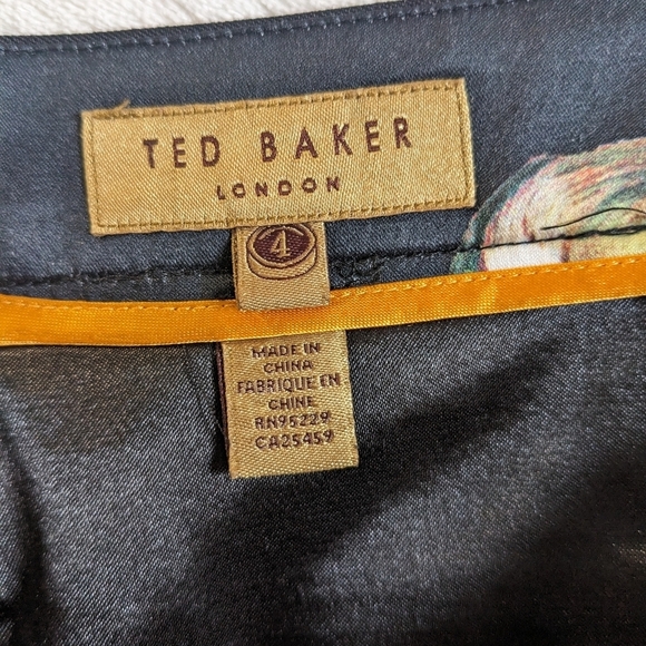 Elegant Ted Baker Wool Blend  Black Women's Pencil  Skirt US Size 10 - Picture 5 of 11